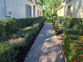 2297 Windjammer Way, West Palm Beach FL 33411