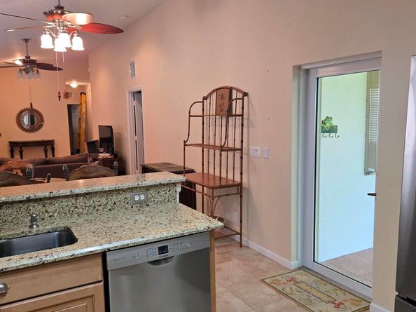 2297 Windjammer Way, West Palm Beach FL 33411