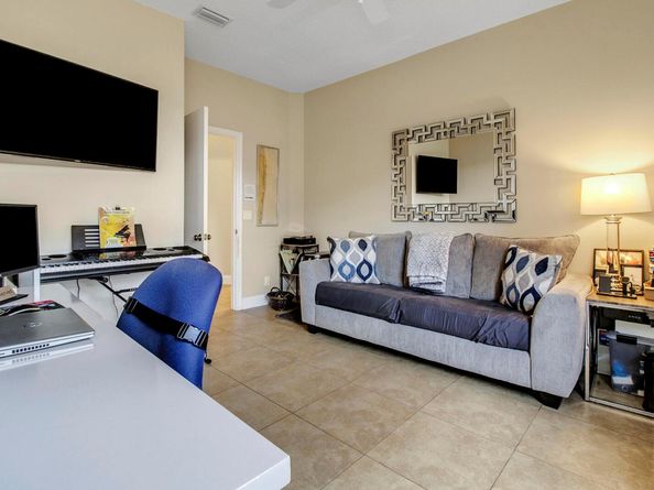 6684 NW 23rd Terrace, Boca Raton FL 33496