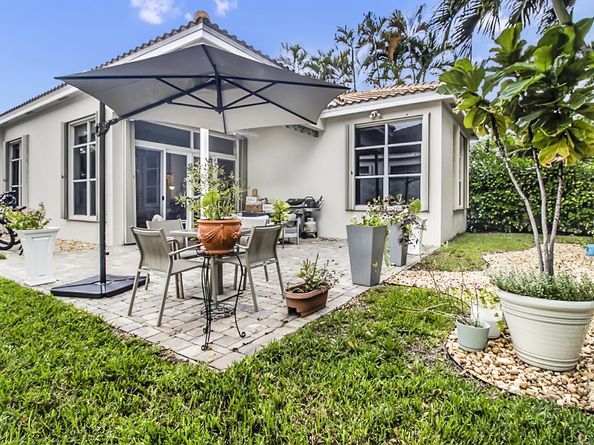 6684 NW 23rd Terrace, Boca Raton FL 33496