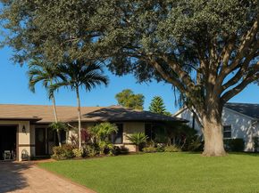 8301 SW 27th Place, Davie FL 33328