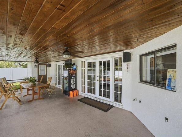 8301 SW 27th Place, Davie FL 33328