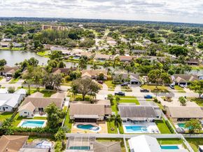 8301 SW 27th Place, Davie FL 33328