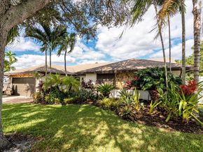 8301 SW 27th Place, Davie FL 33328