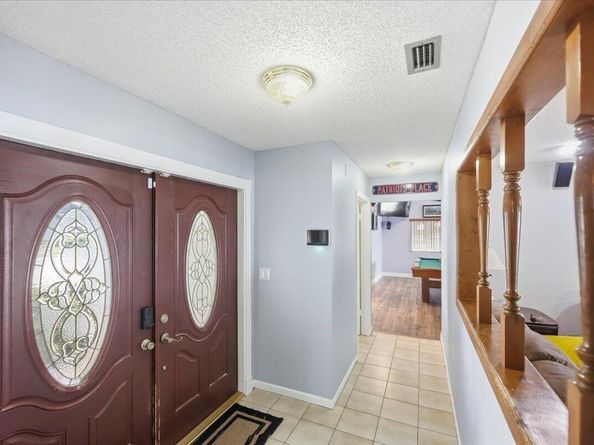 8301 SW 27th Place, Davie FL 33328