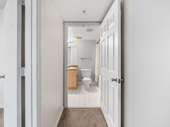 4241 San Marino Boulevard 103, West Palm Beach FL 33409