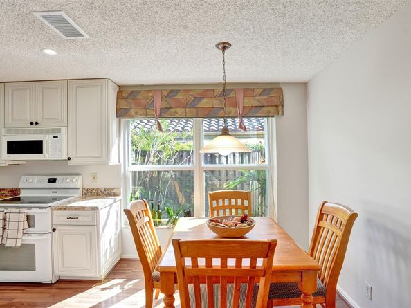 11149 Helena Dr, Cooper City FL 33026