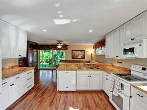 11149 Helena Dr, Cooper City FL 33026