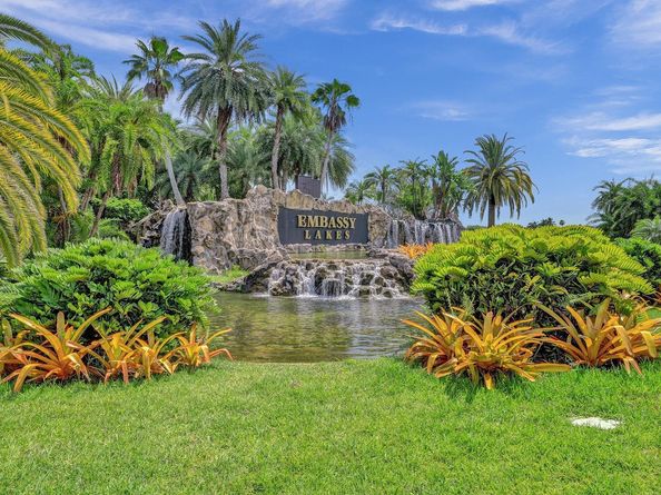 11149 Helena Dr, Cooper City FL 33026