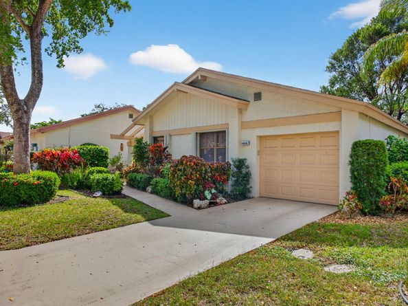 4432 Cordia Cir, Coconut Creek FL 33066