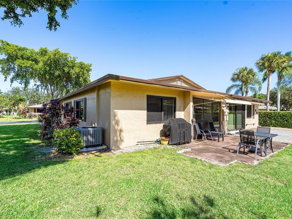 1640 Palmland Dr 1640, Boynton Beach FL 33436