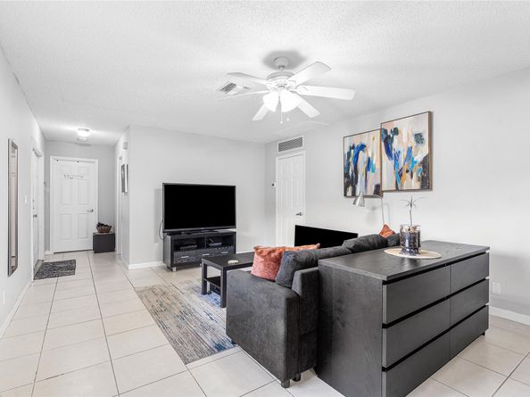 1640 Palmland Dr 1640, Boynton Beach FL 33436