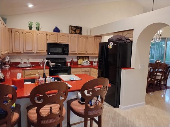 906 Dickens Place, West Palm Beach FL 33411