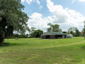 14279 43rd Road, Loxahatchee Groves FL 33470