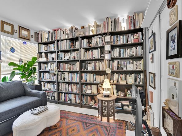 2465 NW 33 1509, Oakland Park FL 33309