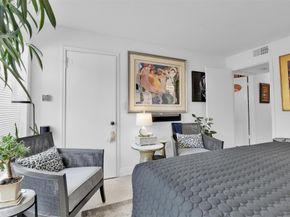 2465 NW 33 1509, Oakland Park FL 33309