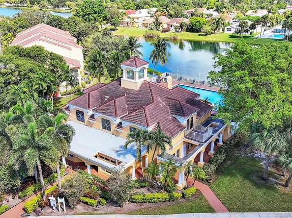 2465 NW 33 1509, Oakland Park FL 33309