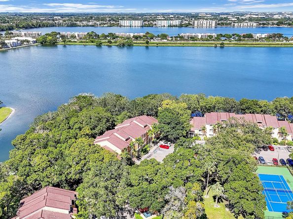 2465 NW 33 1509, Oakland Park FL 33309