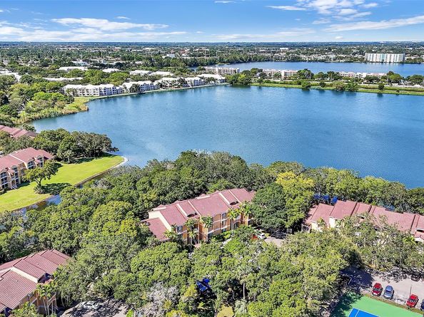 2465 NW 33 1509, Oakland Park FL 33309