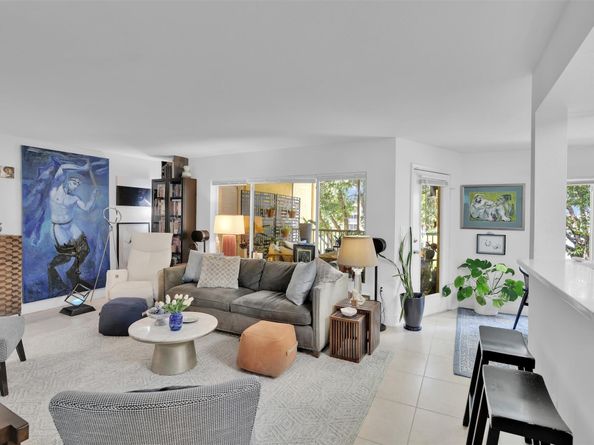 2465 NW 33 1509, Oakland Park FL 33309