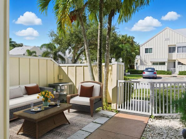 6375 Riverwalk Lane 4, Jupiter FL 33458