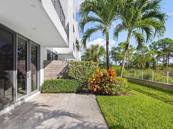 4080 NW 17th Avenue, Boca Raton FL 33431