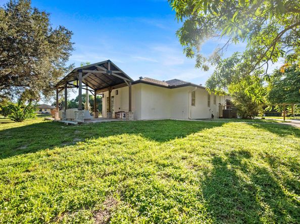 16710 75th Avenue N, Palm Beach Gardens FL 33418