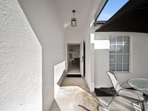 16710 75th Avenue N, Palm Beach Gardens FL 33418