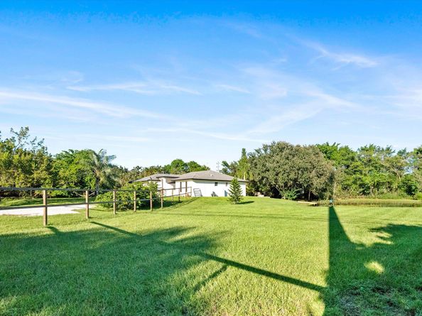 16710 75th Avenue N, Palm Beach Gardens FL 33418