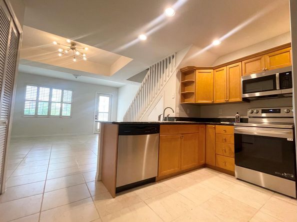 902 S Federal Highway 6, Lake Worth Beach FL 33460