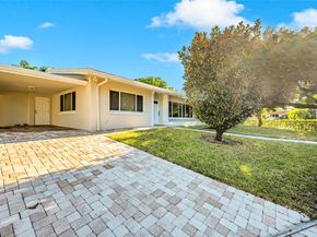 2100 Manatee Dr, Fort Lauderdale FL 33316