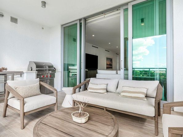 475 E Royal Palm Road 805, Boca Raton FL 33432