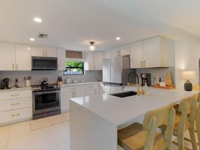 537 NE 14th Court, Fort Lauderdale FL 33304