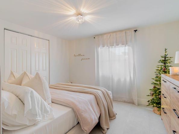 537 NE 14th Court, Fort Lauderdale FL 33304