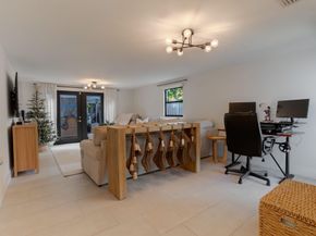 537 NE 14th Court, Fort Lauderdale FL 33304