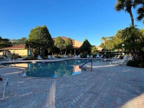 600 Egret Circle 7305, Delray Beach FL 33444