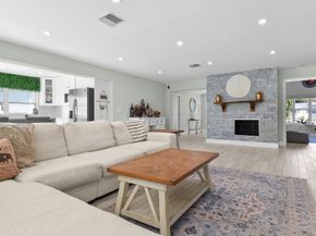 912 SE 15th Court, Deerfield Beach FL 33441