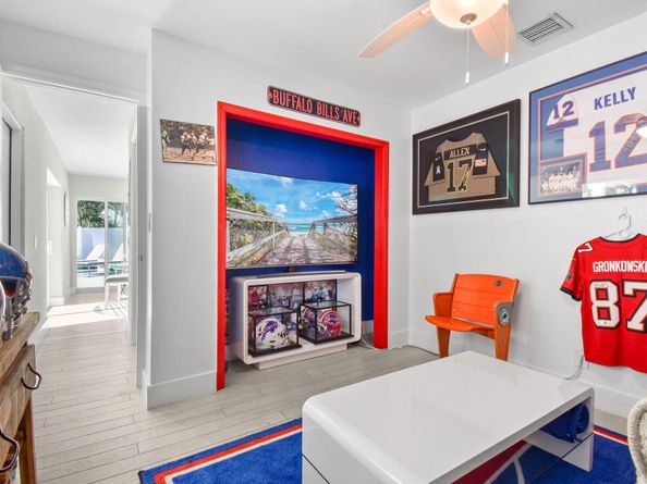 912 SE 15th Court, Deerfield Beach FL 33441