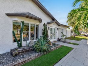 912 SE 15th Court, Deerfield Beach FL 33441