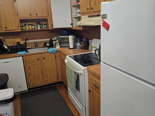 3720 N Pine Island Rd 335, Sunrise FL 33351