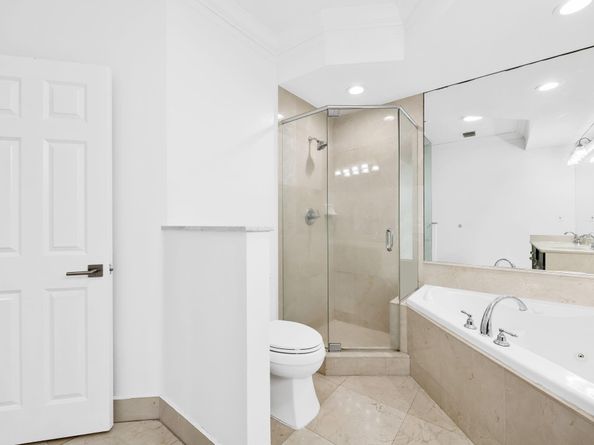 456 E Boca Raton Rd, Boca Raton FL 33432