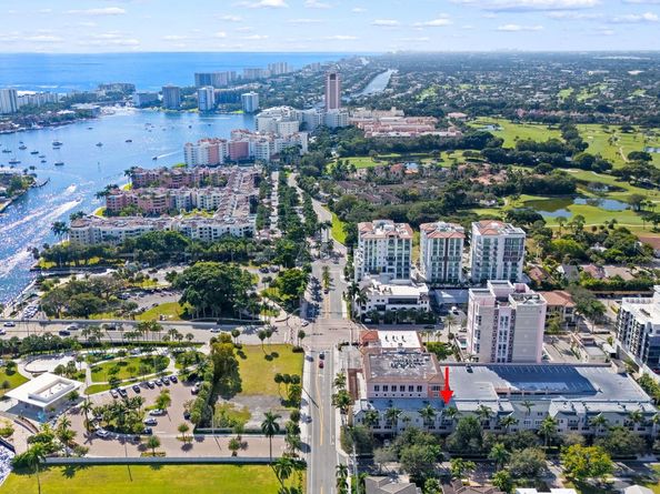 456 E Boca Raton Rd, Boca Raton FL 33432