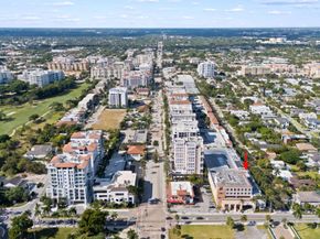 456 E Boca Raton Rd, Boca Raton FL 33432