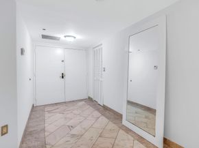 8855 Collins Ave 2D, Surfside FL 33154