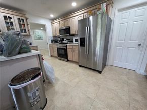 1970 NW 32nd St, Oakland Park FL 33309