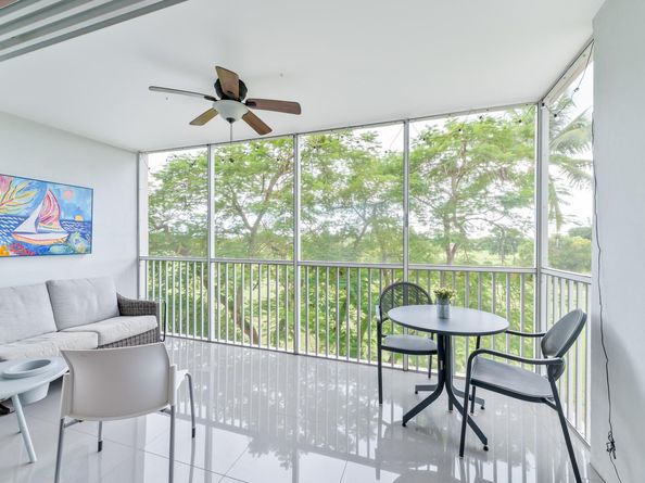 2950 N Palm Aire Dr 401, Pompano Beach FL 33069