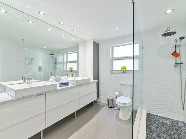 2950 N Palm Aire Dr 401, Pompano Beach FL 33069