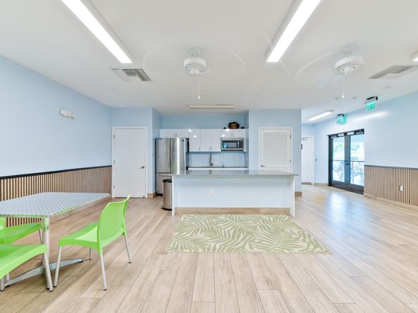 2950 N Palm Aire Dr 401, Pompano Beach FL 33069