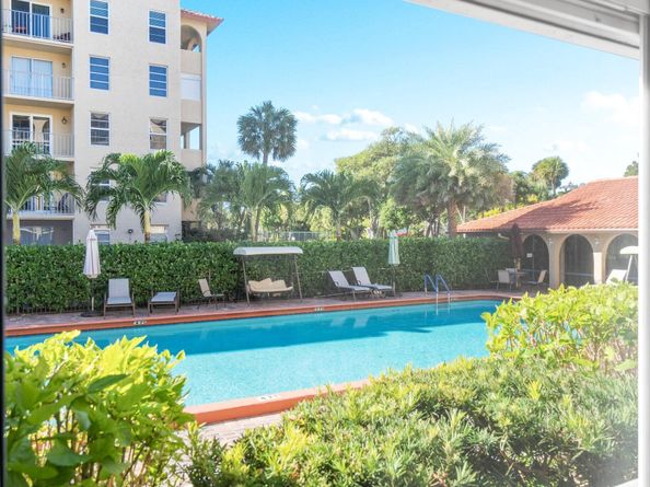 950 Ponce De Leon Road 109, Boca Raton FL 33432