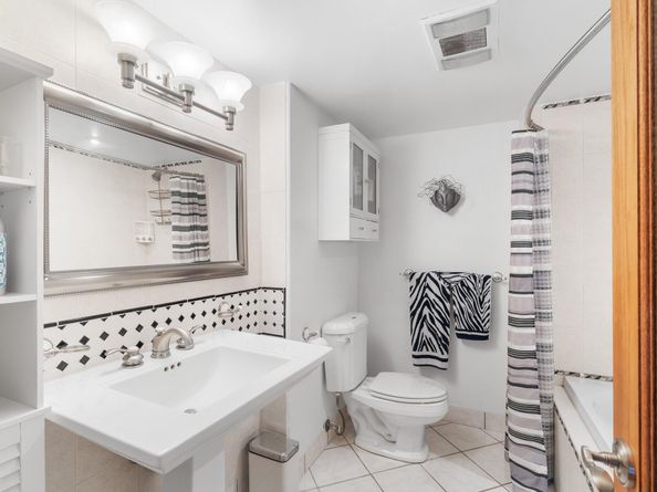 950 Ponce De Leon Road 109, Boca Raton FL 33432